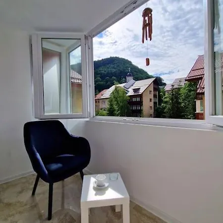 Forest Intimate Hideaway - Sub Padure Love Nest *