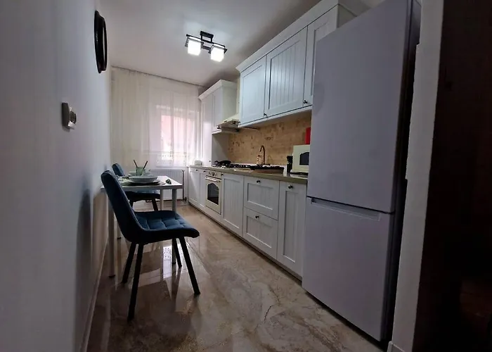 Forest Intimate Hideaway - Sub Padure Love Nest * Braşov